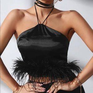 Feather Detail top